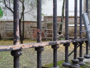 Obras en tramo de muralla de la calle del Almendro. Fotografía: Julio Real