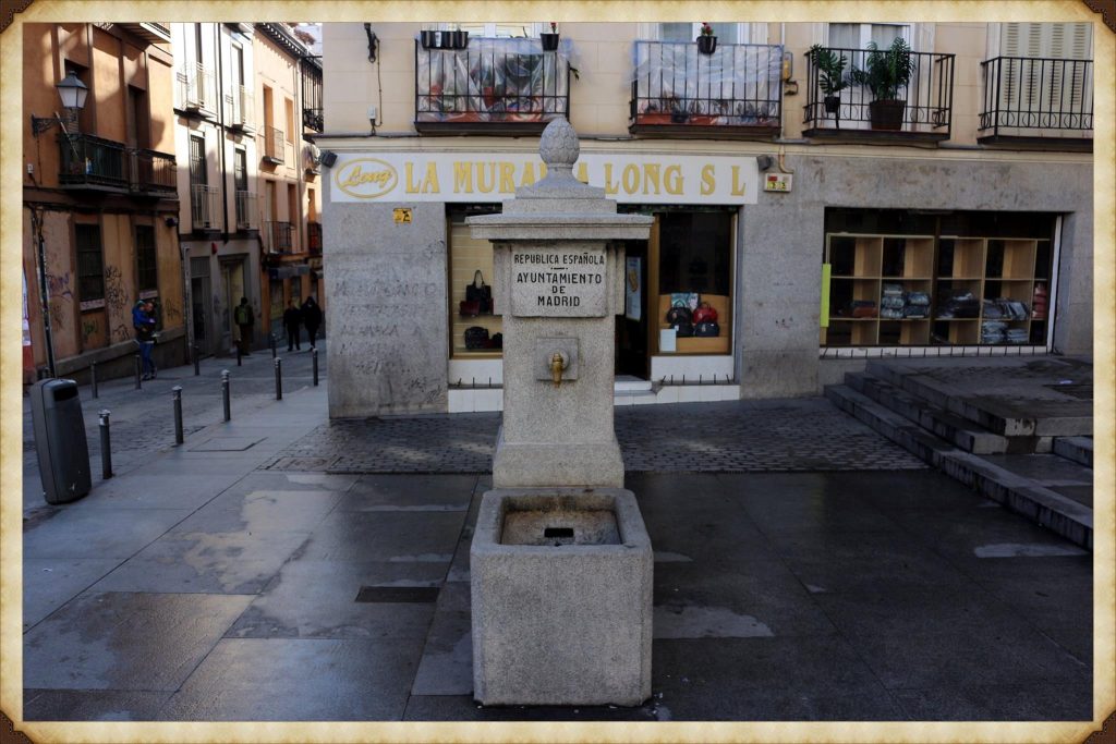 Fuente de Cabestreros o de los Machos