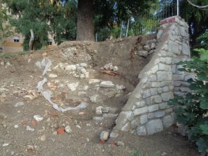 Restos muralla Jardín de Larra 12