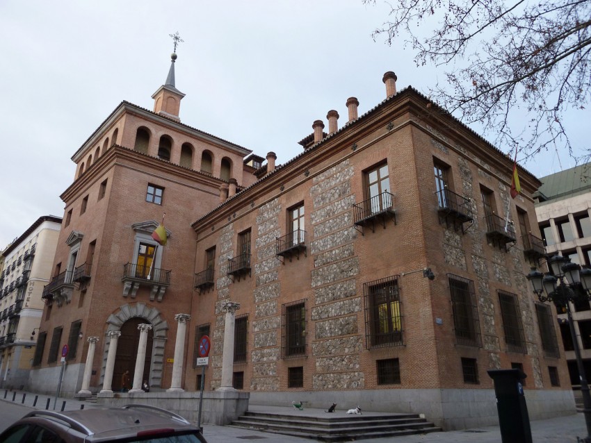 La Casa de las Siete Chimeneas en la actualidad (Fuente: Wikimedia; autor: Luis García).