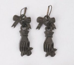 Pendientes CE6275